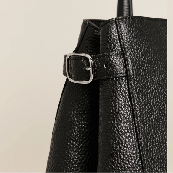 Reformation Oversized Patrizia Bag - Picture 2 of 10